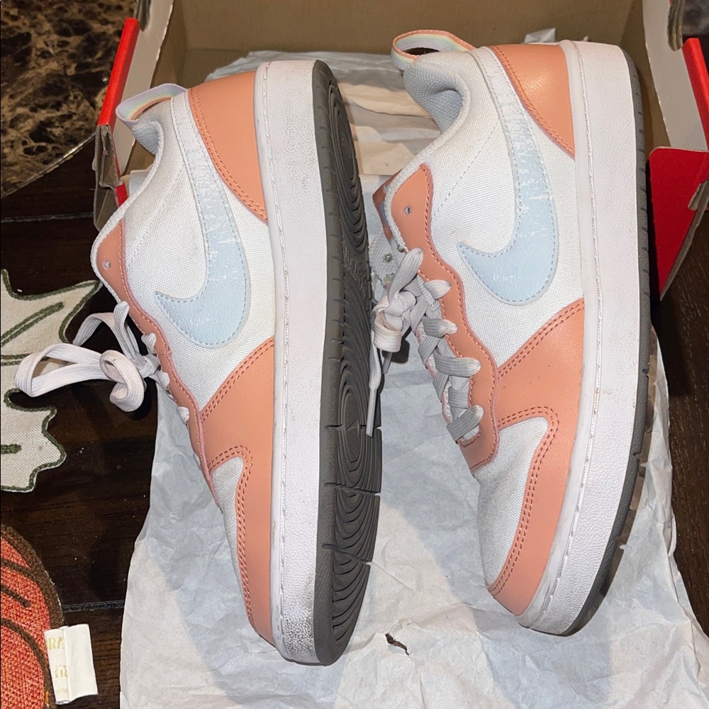 Nike Kids' Coral and White Sneakers - Picture 2 of 9